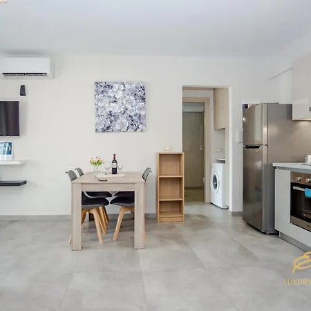 Emily's Luxury Apartment Argostoli (Kefalonia)